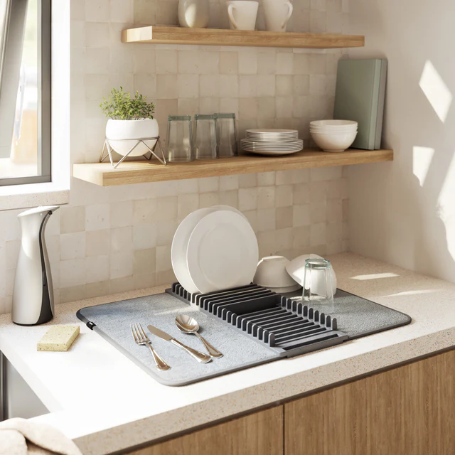 Plate Glass Drying Rack with Mat - Image 4