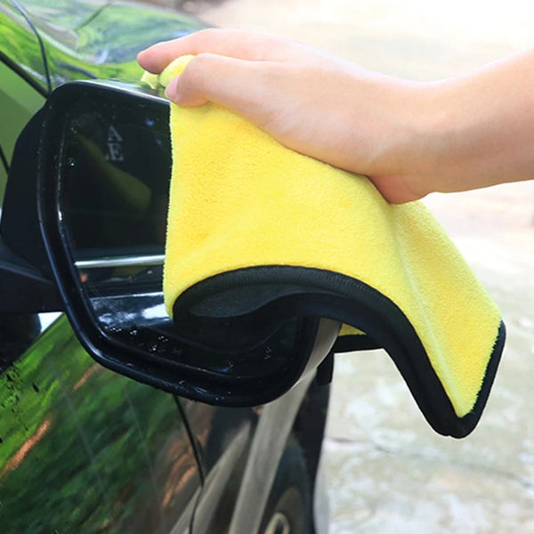 Premium Microfiber car cleaning towel - Image 4